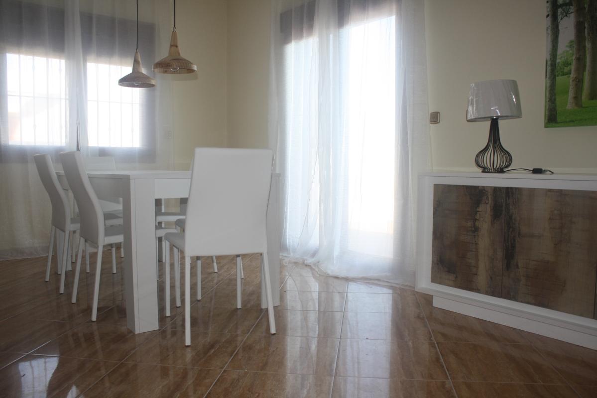 Villa en venta en Torrevieja zona 03185