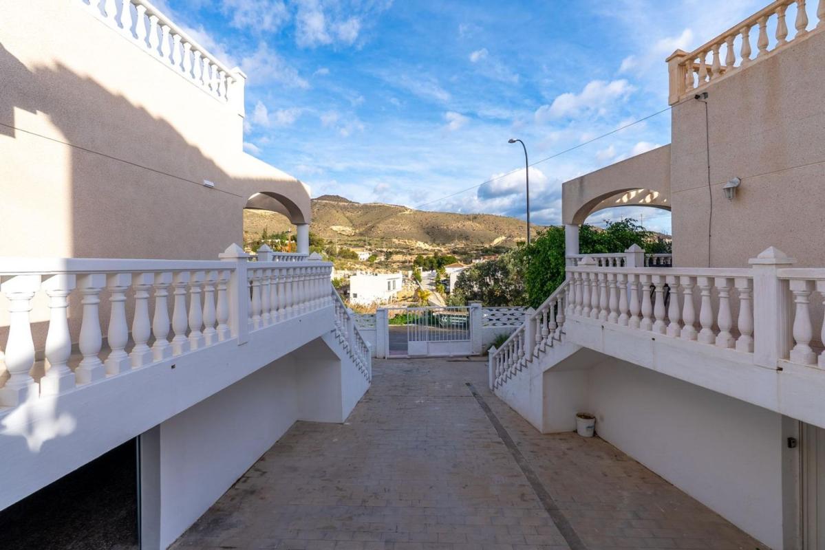 Casa independiente en calle de Torrevella