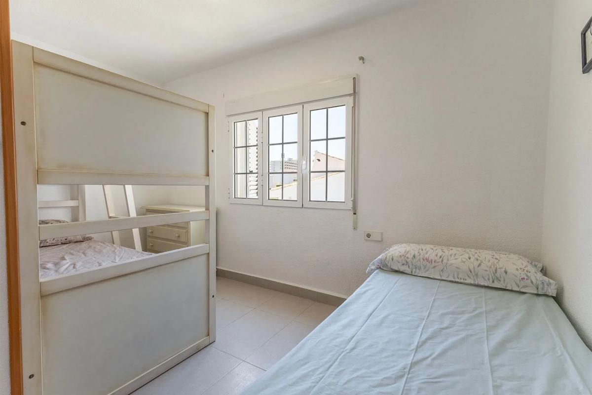 Chalet pareado en calle Violetas — foto 13