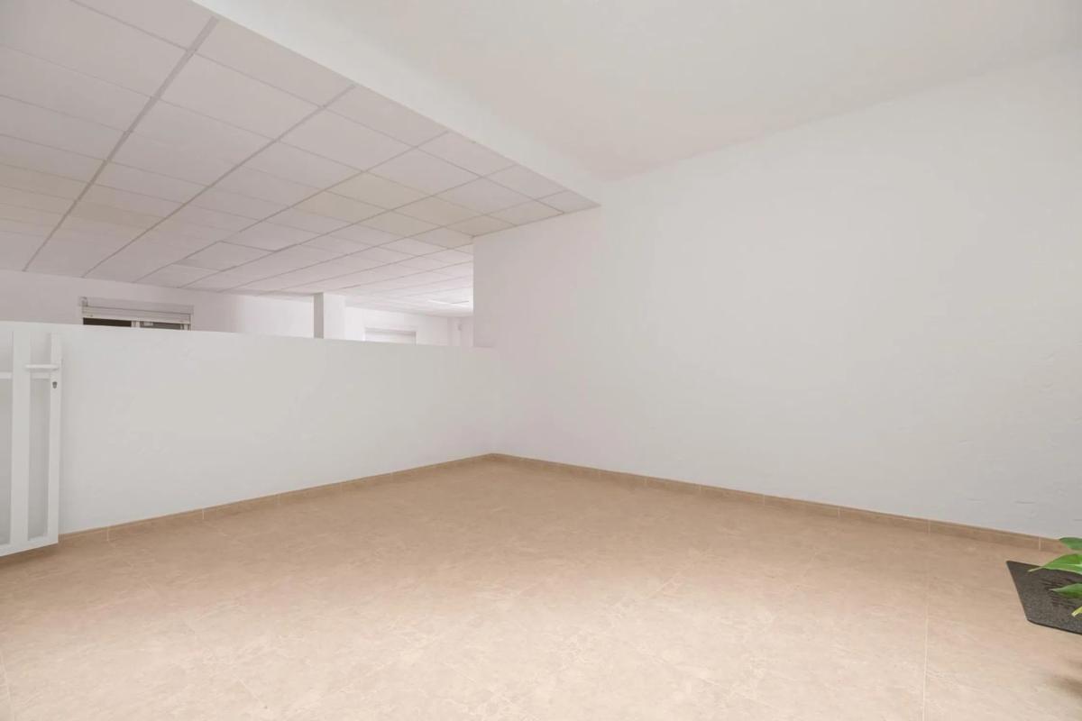 Piso en calle Cabo Prior — foto 18