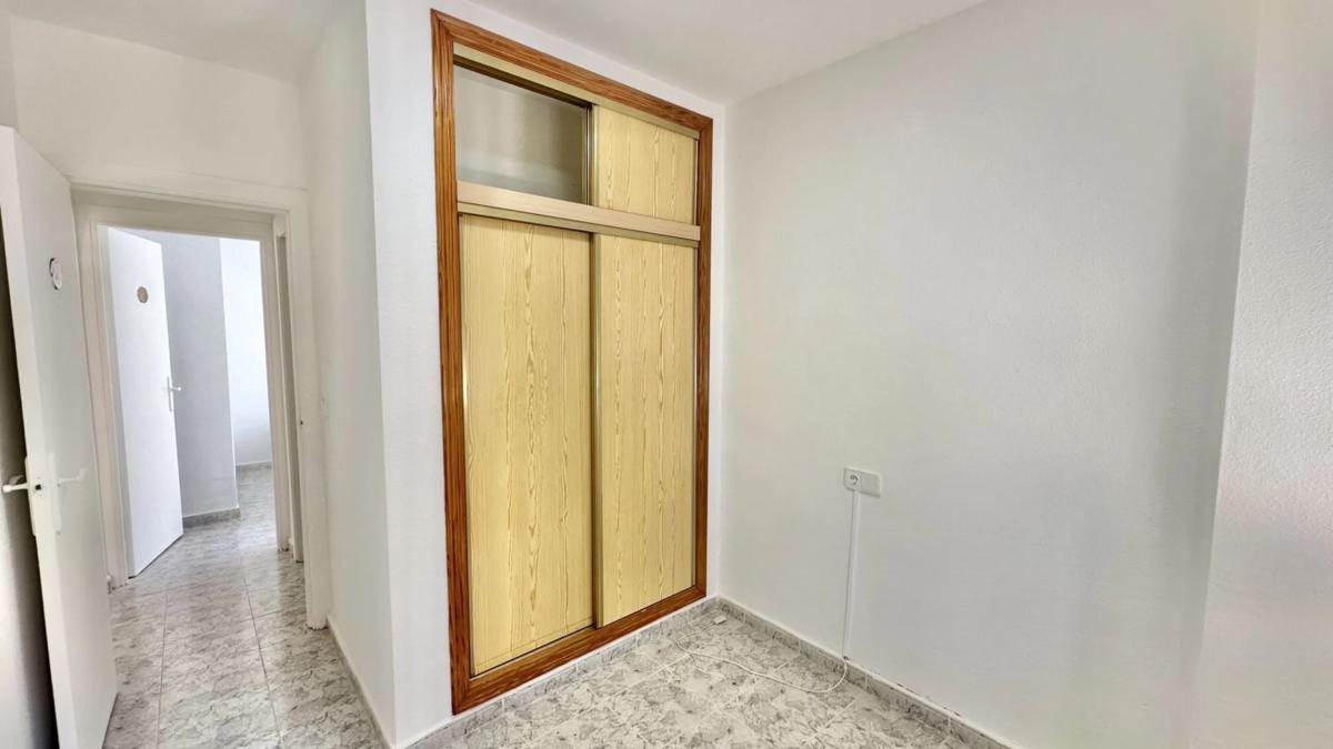 Piso en Barrio Playa Flamenca — foto 20
