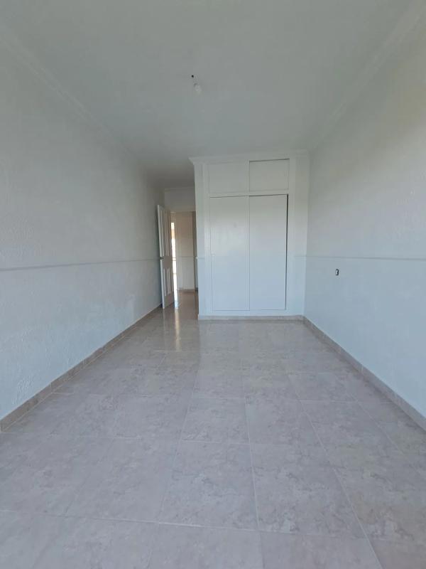 Chalet adosado en calle Manuel de Falla, 76 — foto 17
