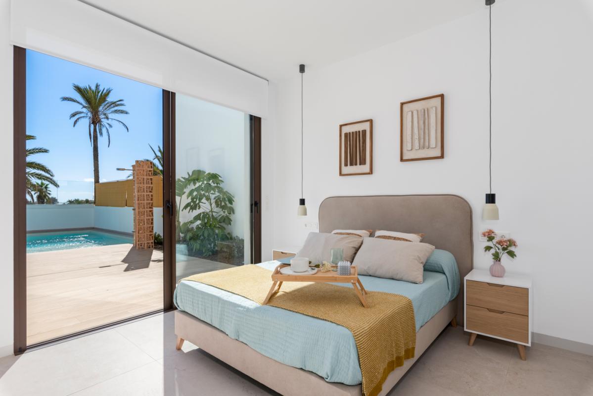 Nieuwbouw Villa met 3 Slaapkamers in Los Alcázares, Privé Zwembad