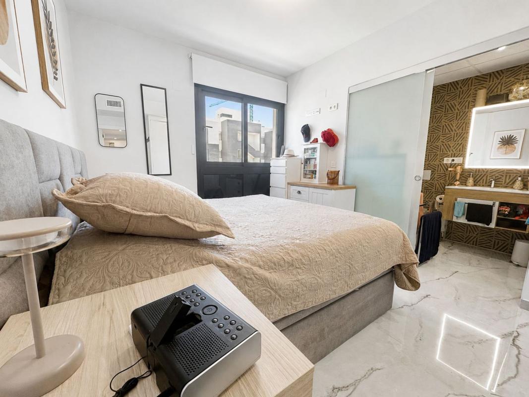 Piso en Calle Covadonga, Los Balcones – Los Altos del Edén, Torrevieja — foto 11