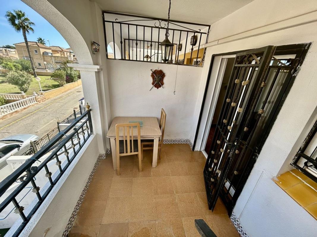 Piso en Calle Lagunas de Ruidera, Zona Lago – Los Almendros, Orihuela — foto 10