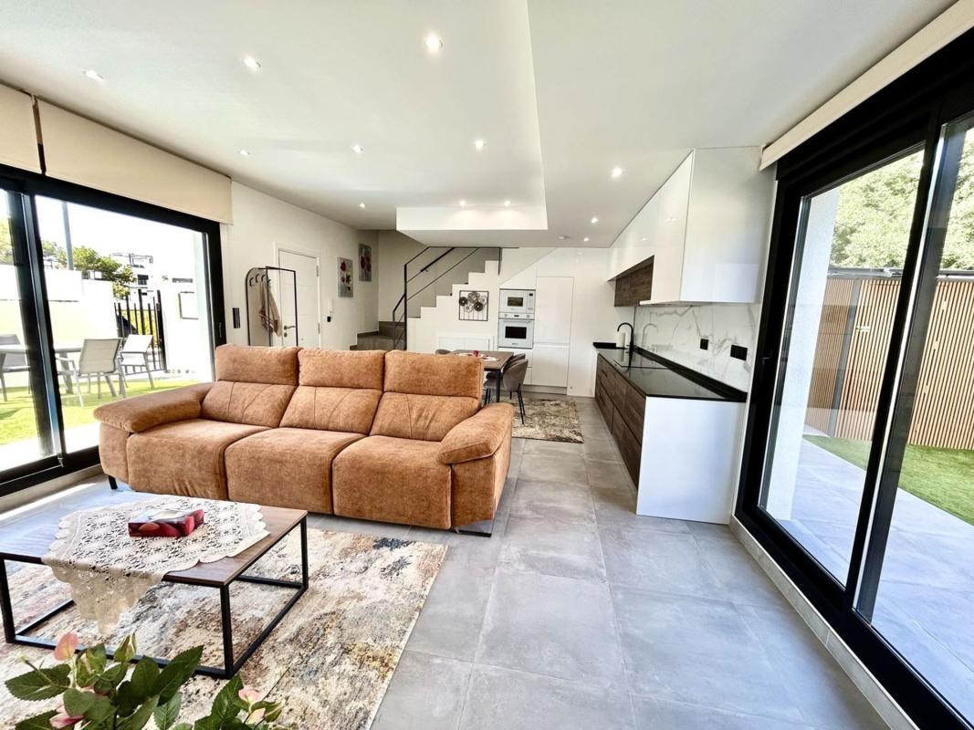 Casa o chalet independiente en Calle Picos de Europa, Las Filipinas, Orihuela — foto 7