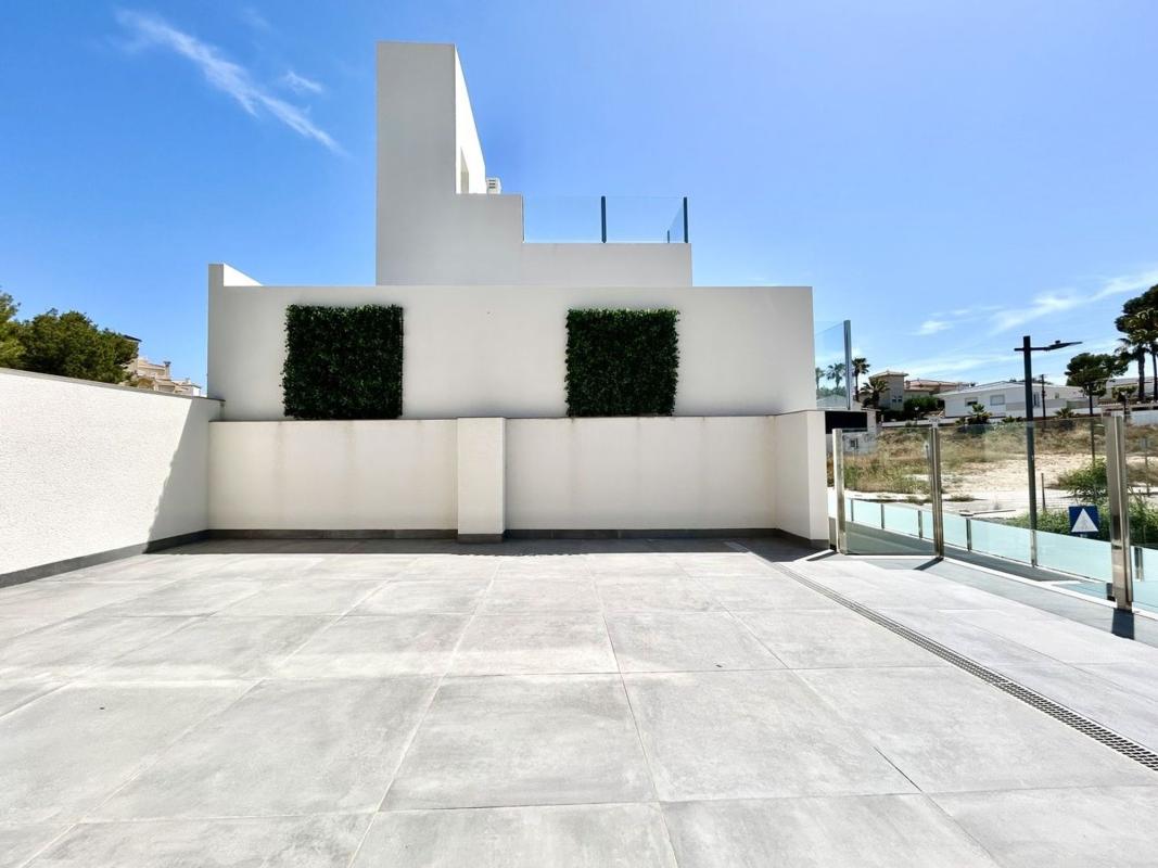 Casa o chalet independiente en Calle Picos de Europa, Las Filipinas, Orihuela — foto 19