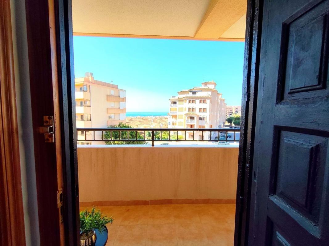 Piso en Los Europeos, Torrevieja — foto 17