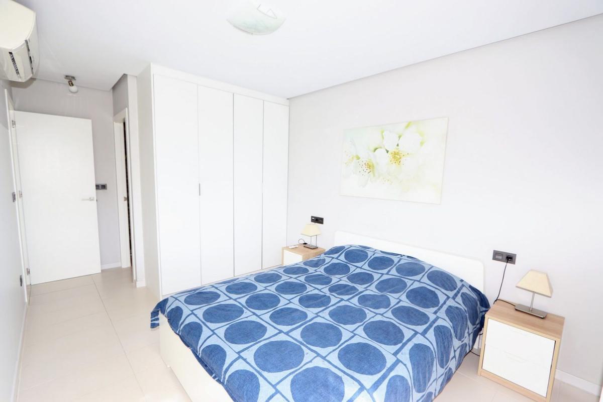 Piso en Calle Dardanelos, Villamartín, Orihuela — foto 17