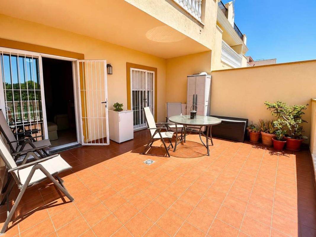 Piso en Desamparados-Hurchillo-Torremendo, Orihuela — foto 1