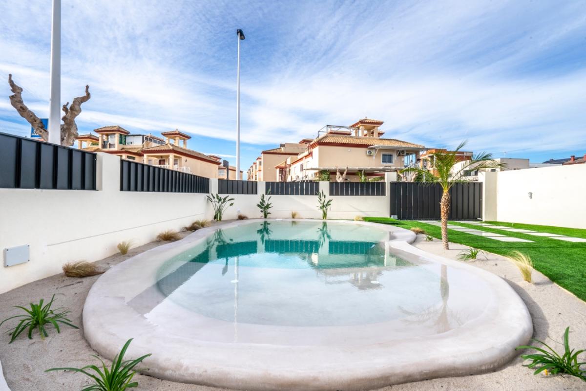 Serendipia Beach Villas
