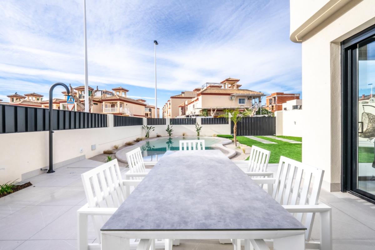 Serendipia Beach Villas