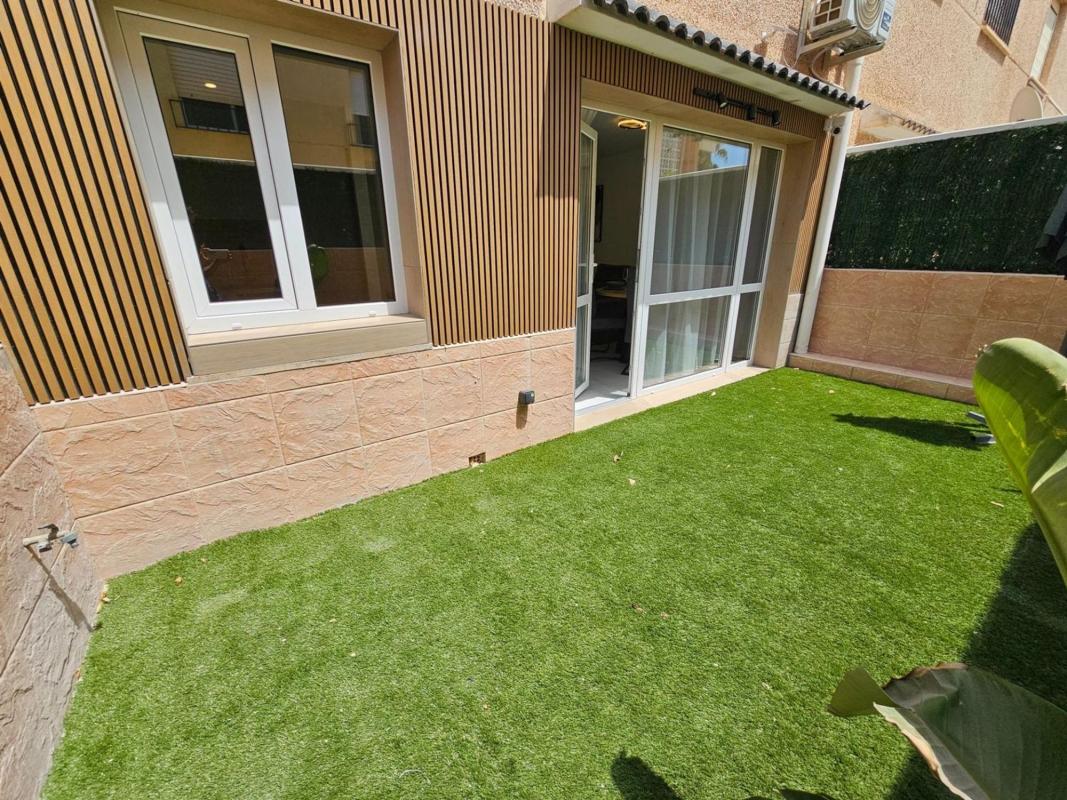 Casa o chalet independiente en Avenida de Holanda, Los Europeos, Torrevieja
