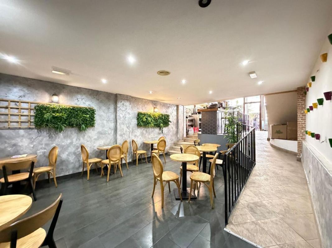 Cafetería en Calle Caballero de Rodas, Centro – Muelle Pesquero, Torrevieja — foto 12