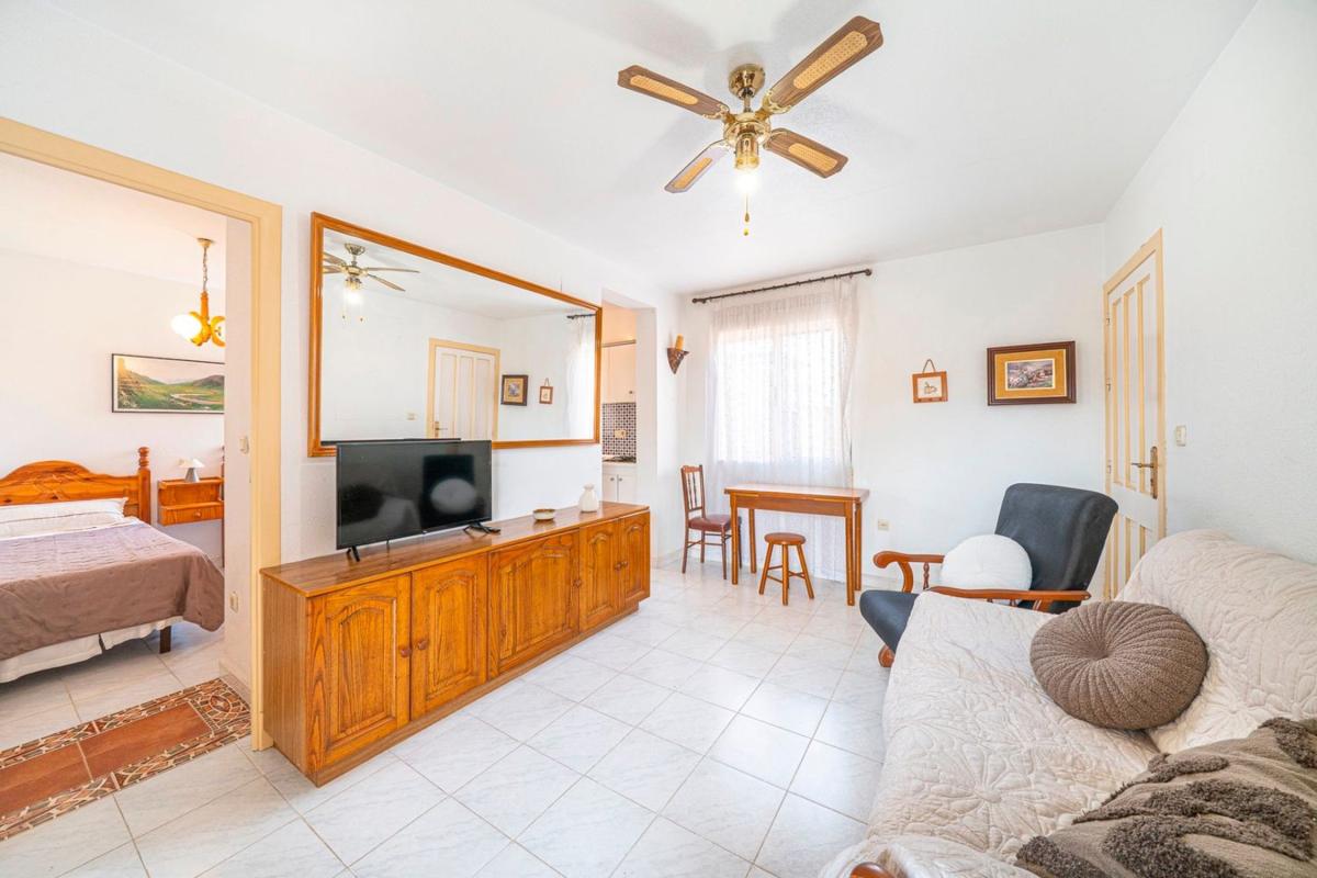 Piso en Calle Alborán, 7, Aguas Nuevas, Torrevieja — foto 3