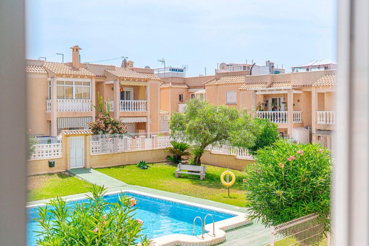 Piso en Calle Alborán, 7, Aguas Nuevas, Torrevieja — foto 18