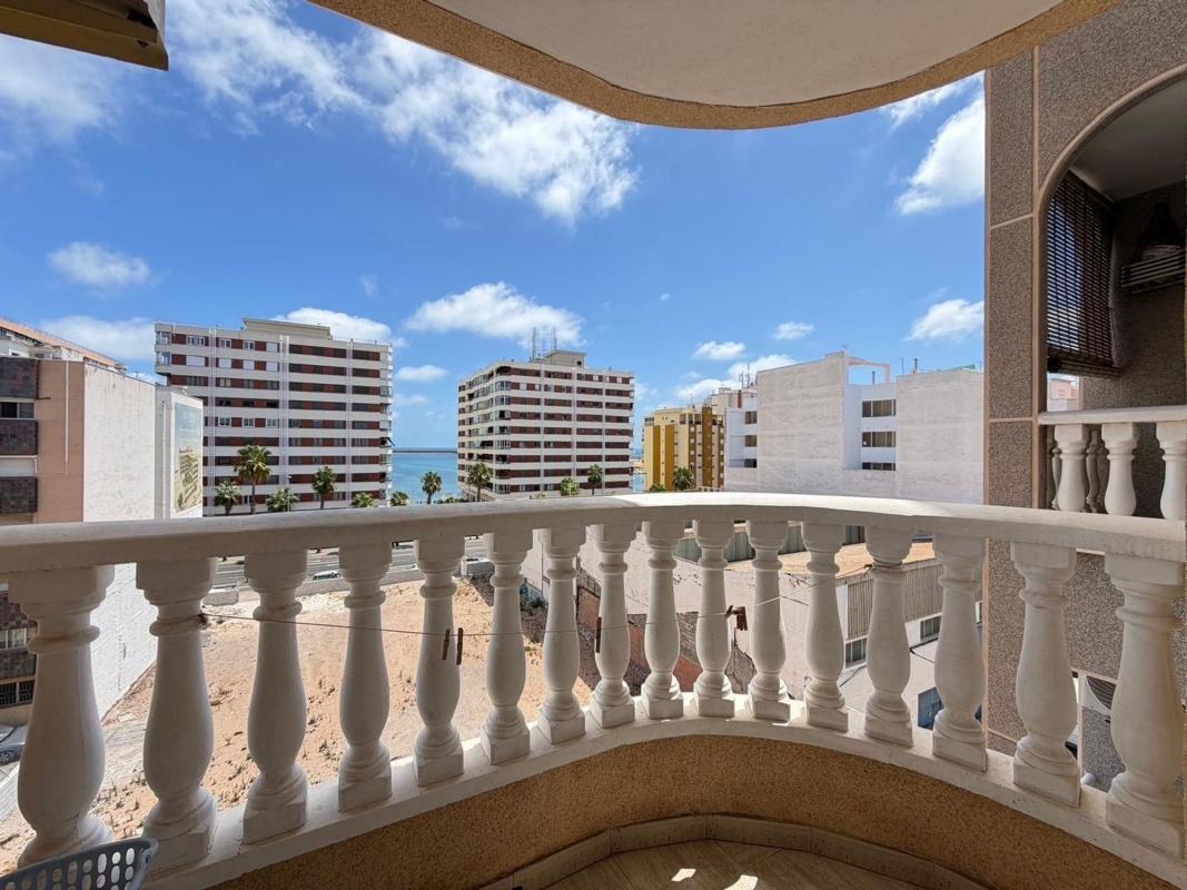 Apartamento - Torrevieja — 1