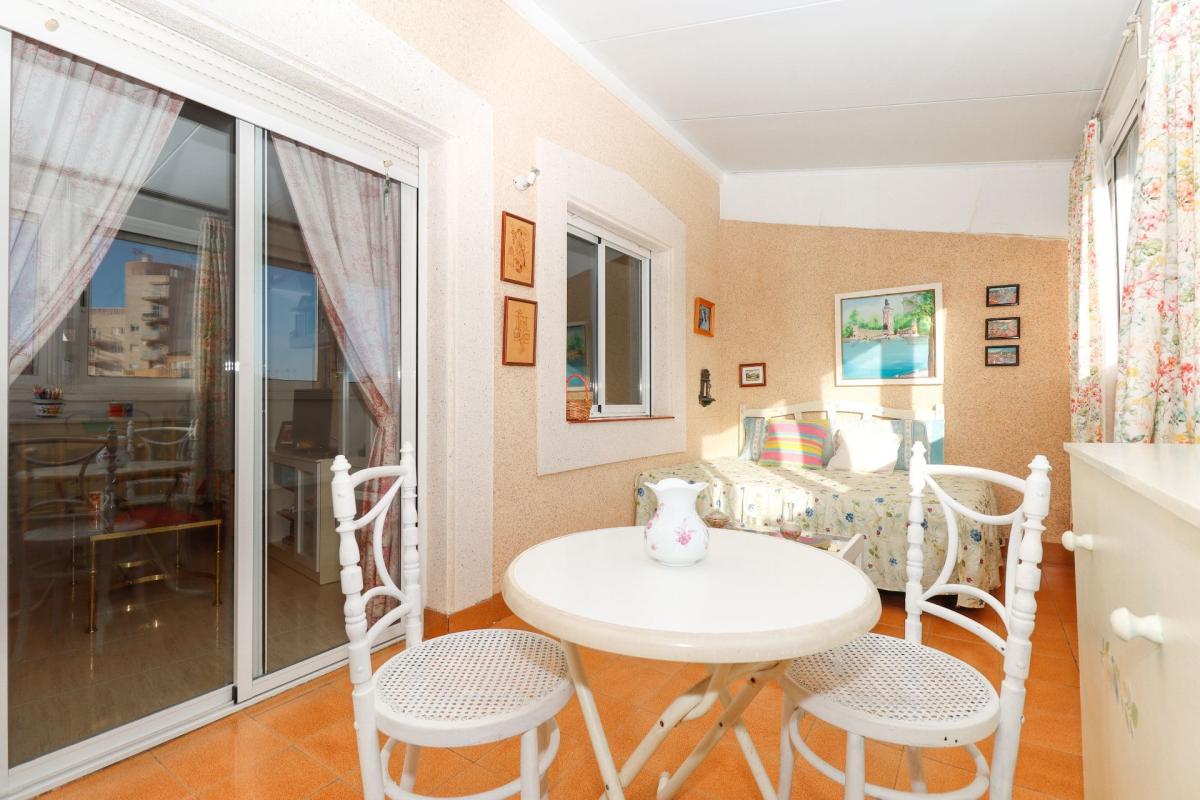 Apartamento en Torrevieja, Centro, venta — foto 2