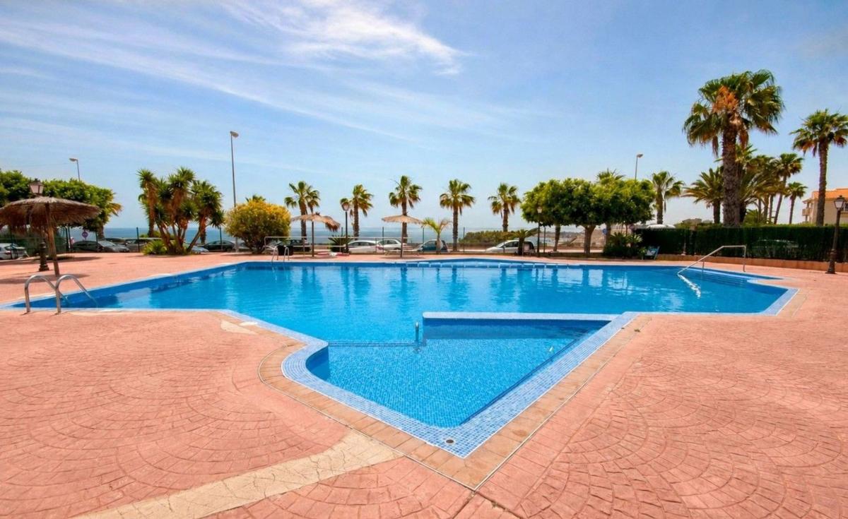 Piso en Aguamarina, Orihuela — foto 15