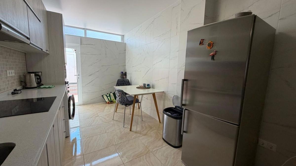 Chalet adosado en Calle Lago de Sanabria, Zona Lago – Los Almendros, Orihuela — foto 30
