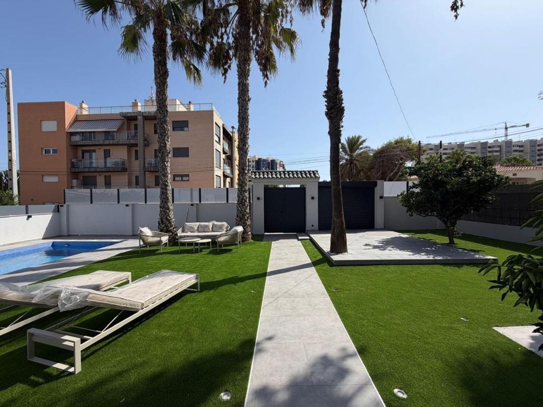 Casa o chalet independiente en Calle Pleamar, Punta Prima, Torrevieja — foto 9