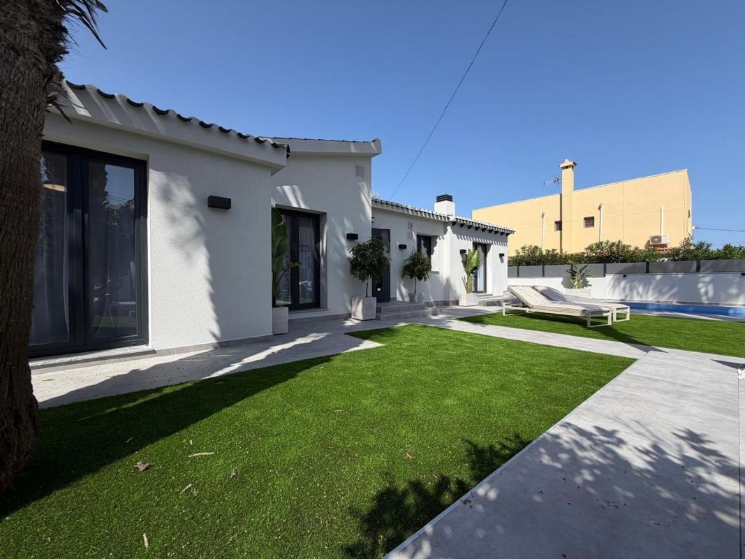 Casa o chalet independiente en Calle Pleamar, Punta Prima, Torrevieja — foto 16