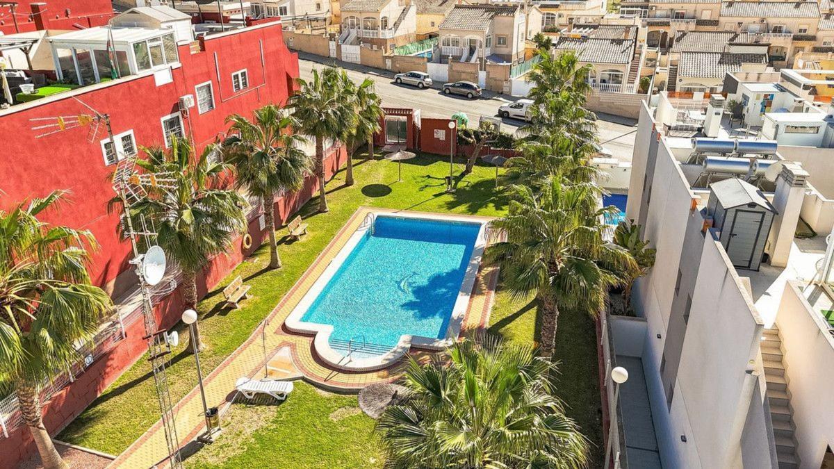 Piso en Zona Lago – Los Almendros, Orihuela — foto 25