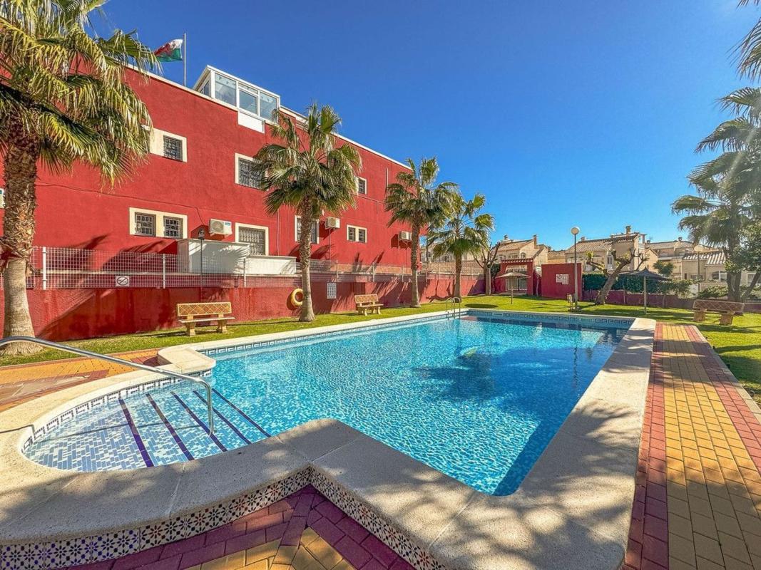 Piso en Zona Lago – Los Almendros, Orihuela — foto 29