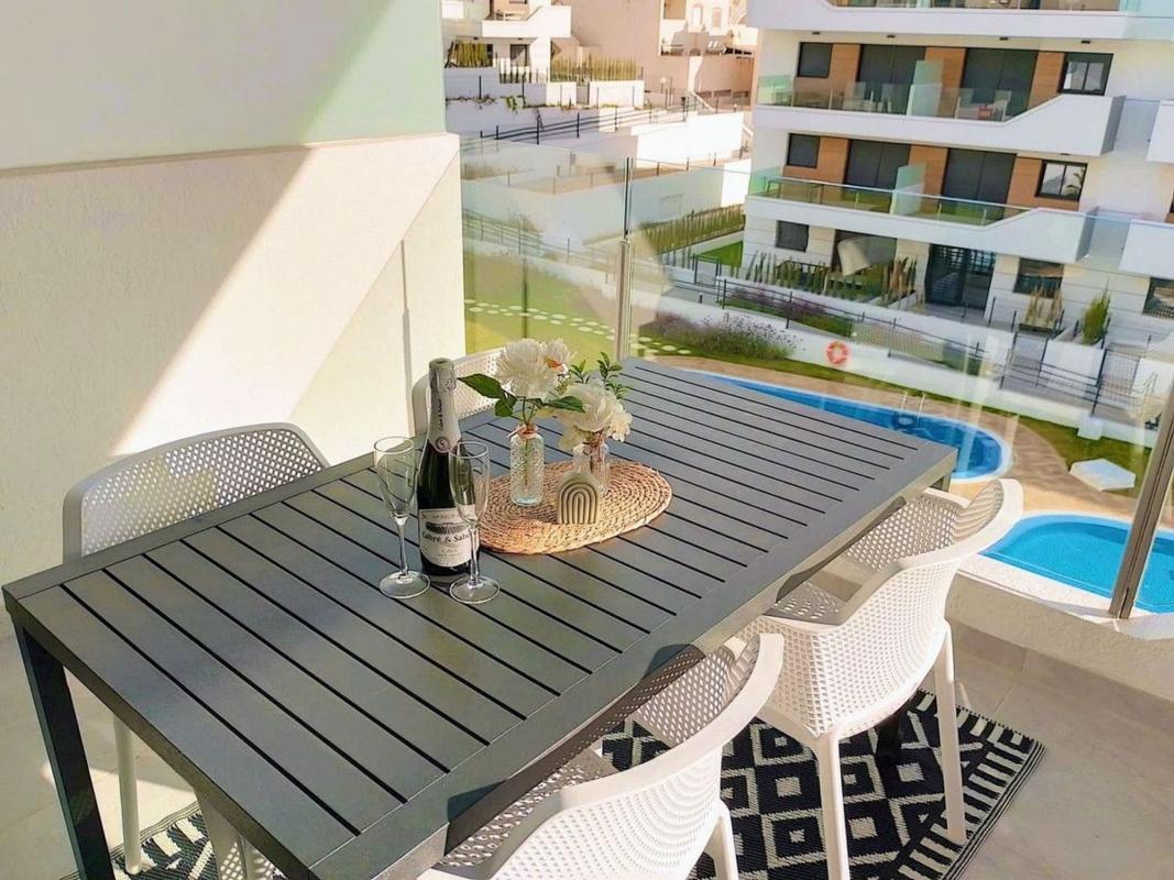 Piso en Villamartín, Orihuela — foto 2