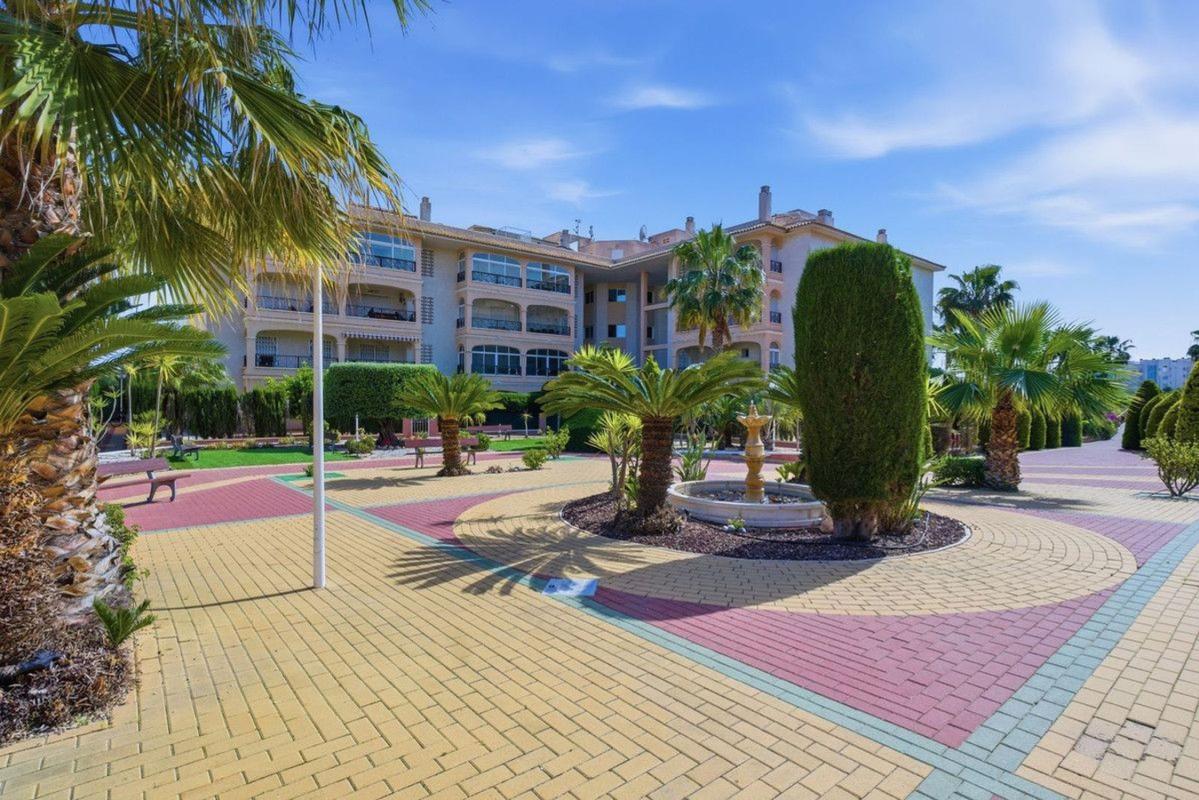 Piso en Villamartín, Orihuela — foto 19