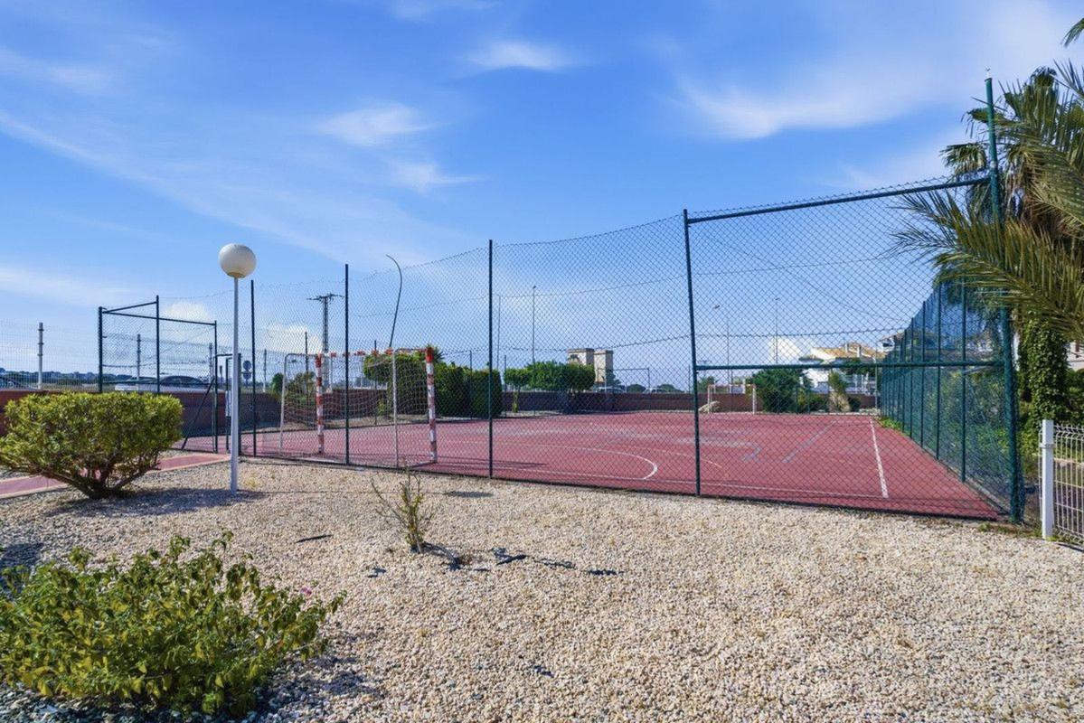 Piso en Villamartín, Orihuela — foto 26