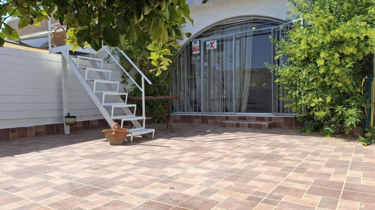 Chalet adosado en La Chismosa, Orihuela — foto 8