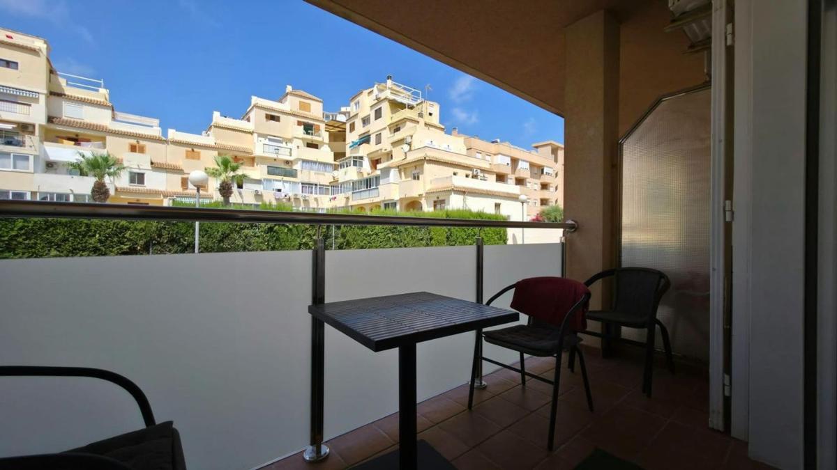 Piso en Calle Embarcacion Carmen Flores, Nueva Torrevieja, Torrevieja — foto 14