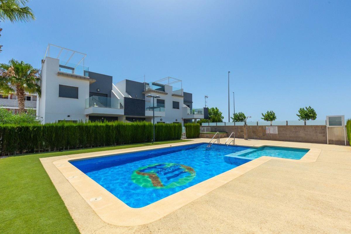 Piso en Zona Pueblo, Pilar de la Horadada — foto 1