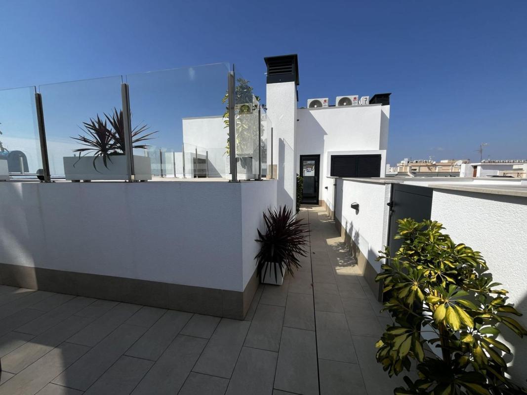 Piso en Calle Ramón Gallud, 148, Las Piscinas Naturales, Torrevieja — foto 25