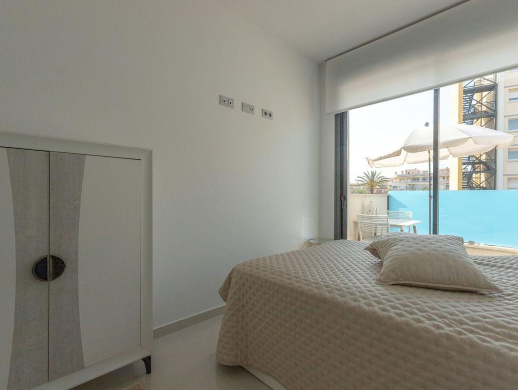 Piso en Antonio Machado, Torrevieja — foto 7
