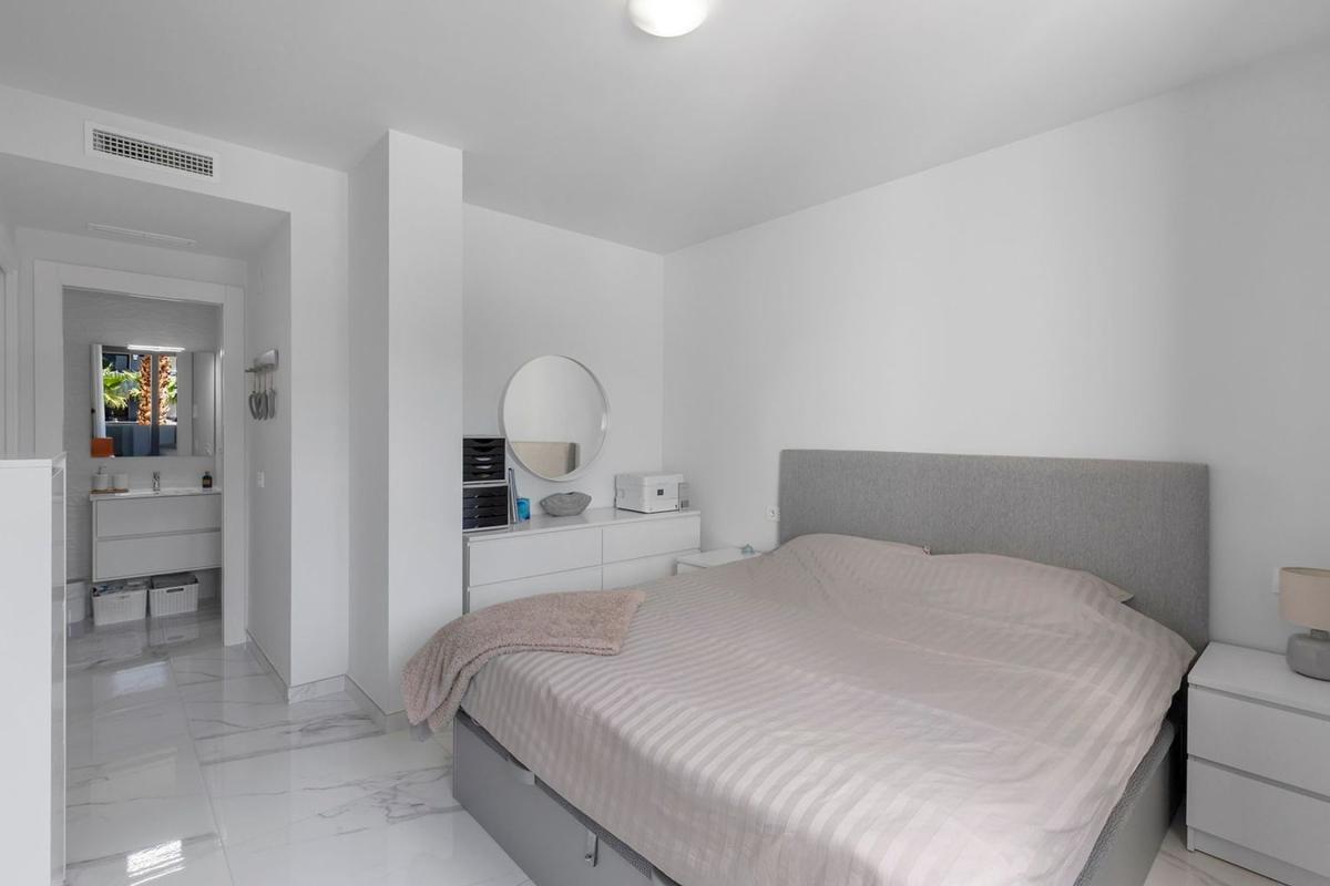 Piso en Vial 4 Pau-8 Sur s/n, Zona Lago – Los Almendros, Orihuela — foto 19