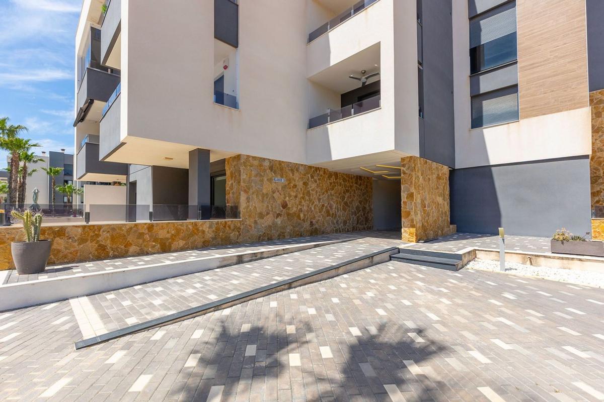 Piso en Vial 4 Pau-8 Sur s/n, Zona Lago – Los Almendros, Orihuela — foto 27