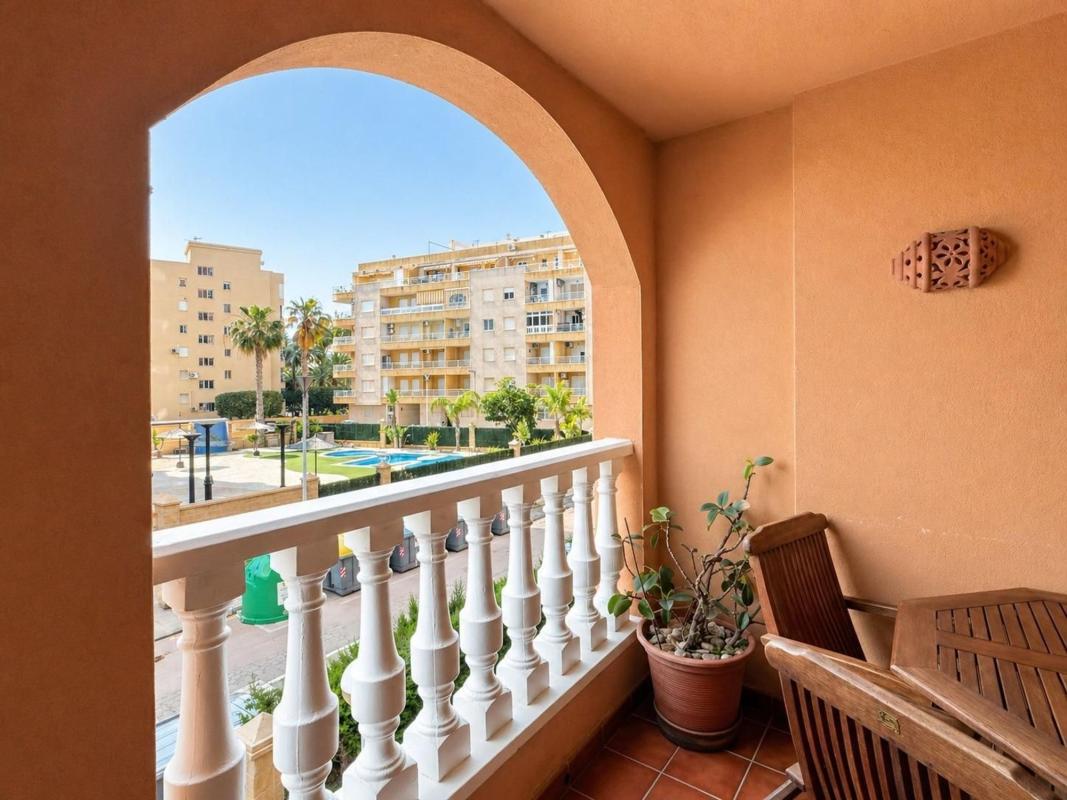 Piso en Playa de los Locos, Torrevieja — foto 13