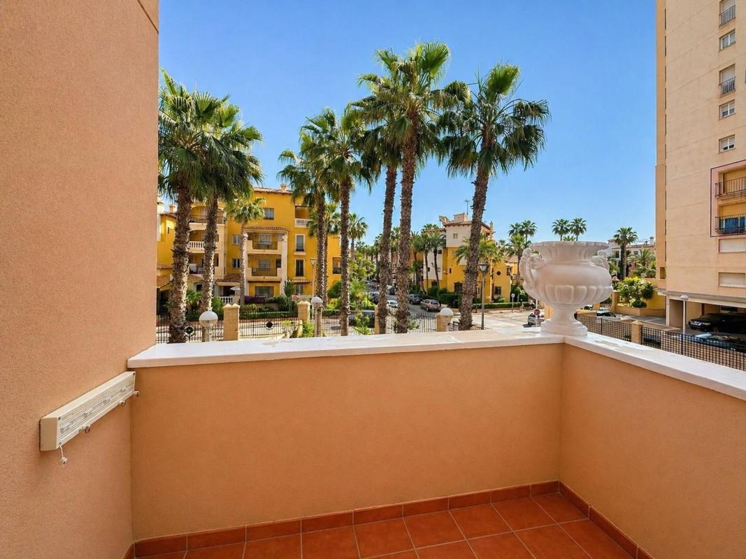 Piso en Playa de los Locos, Torrevieja — foto 14