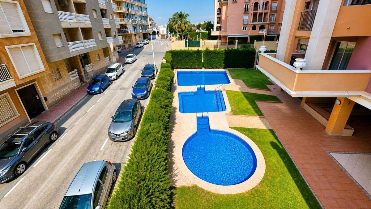 Piso en Playa de los Locos, Torrevieja — foto 15