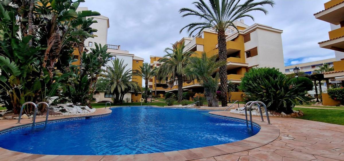 Piso en Avenida de las Olas s/n, Punta Prima, Torrevieja — foto 19