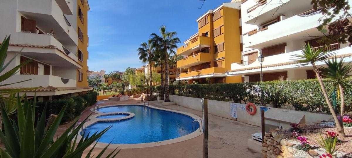 Piso en Avenida de las Olas s/n, Punta Prima, Torrevieja — foto 27