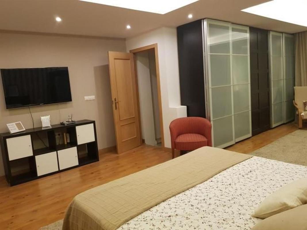 Villa de segunda mano con piscina y jardín en Torrevieja