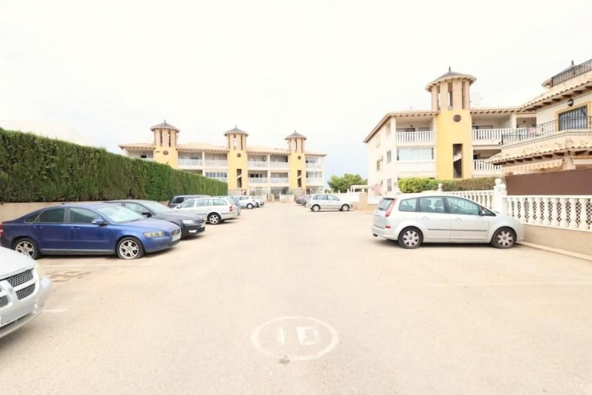 Piso en Calle Rubí, La Regia, Orihuela — foto 11