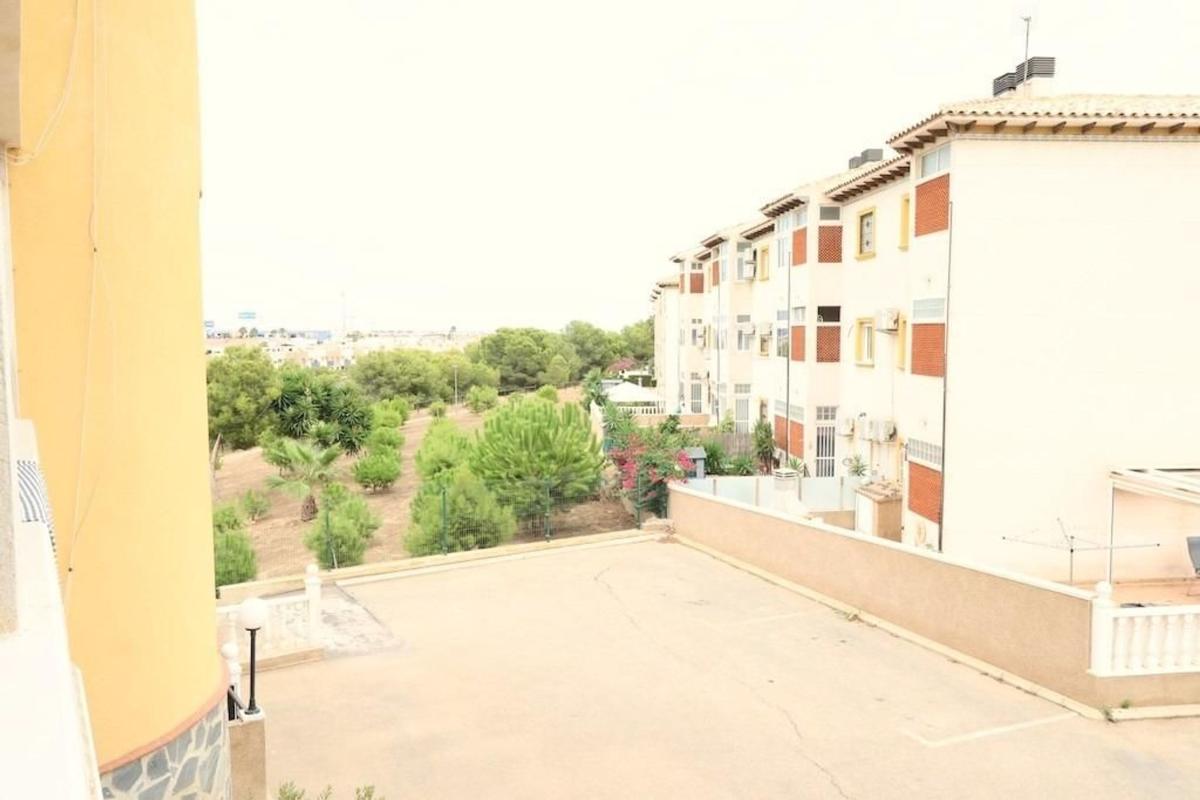 Piso en Calle Rubí, La Regia, Orihuela — foto 12